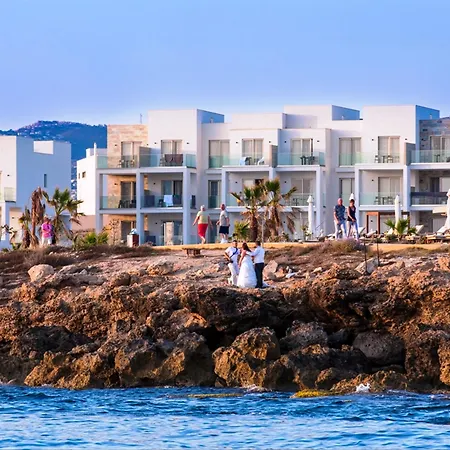 Amphora & 4* Paphos