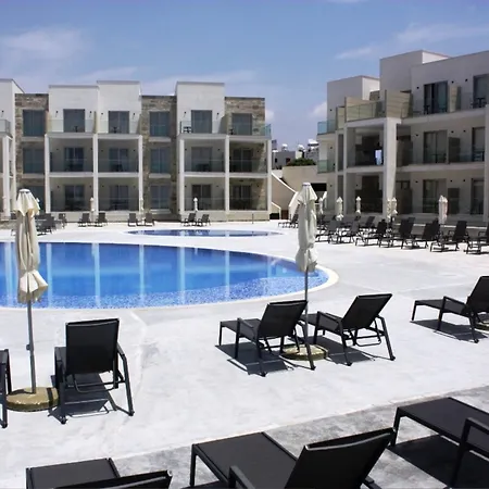 وأجنحة أمفورا 4*