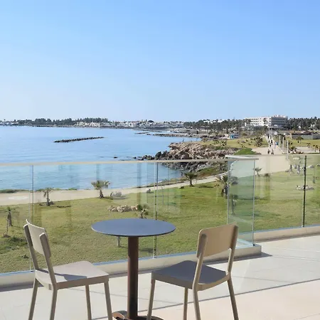 Amphora & Hotel Paphos